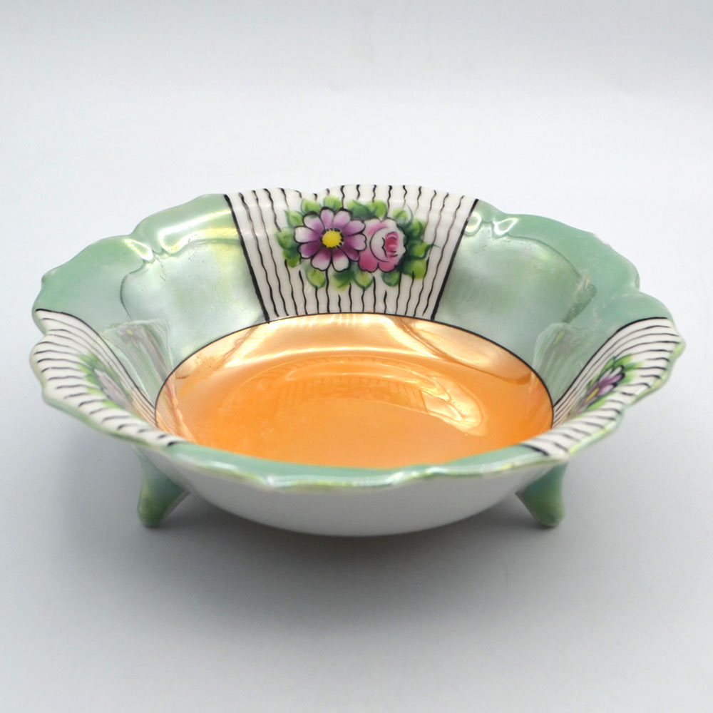 Rakuten - 訳あり アンティーク 脚付き ボンボンディッシュ プレート 小皿 Noritake オールドノリタケ ラスター彩 ハンドペイント 米国輸出用 K-Japan印 1921-1941年頃 ヴィンテージ キッチン雑貨 テーブルウェア 食器 陶磁器 インテリア 置物 小物入れ トレイ