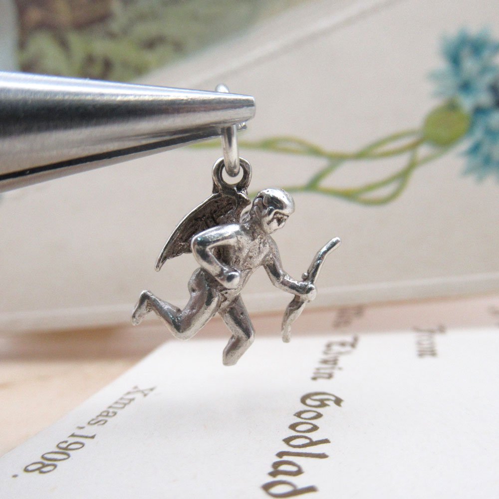 ヴィンテージ ジュエリー チャーム おそらくシルバー925 天使 キューピッド アンティーク ファッション 欧州雑貨 アクセサリー レトロ パーツ