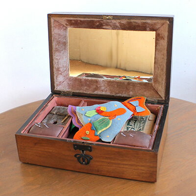 アンティーク 木製 ソーイングボックス アールヌーヴォー 針刺しなど小物付き ヴィンテージ 裁縫 アイテム インテリア 雑貨 裁縫箱のサムネイル