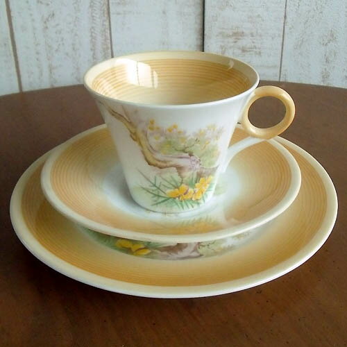 アンティーク トリオ ティーカップ＆ソーサー Shelley シェリー イギリス 1940-1966年頃 ヴィンテージ キッチン 欧州雑貨 テーブルウェア 食器 ティーセット 茶器 陶磁器のサムネイル