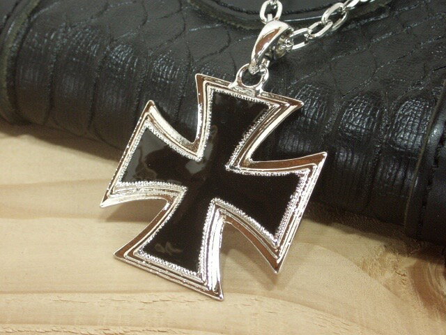 ビッグクロス・鉄十字ネックレス・大・中・小