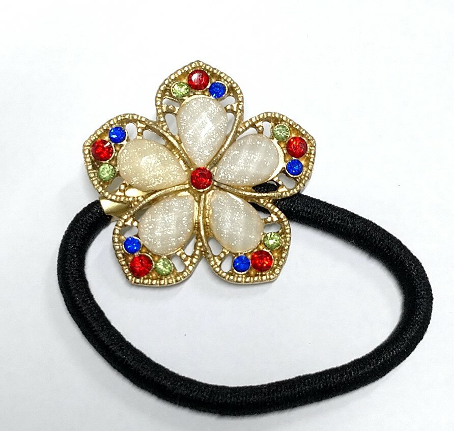 楽天Tough-Z　楽天市場店フラワーモチーフ きらきらラインストーンが付いたヘアゴム ヘアアクセサリー　（中央石レッド）AL-795 1点