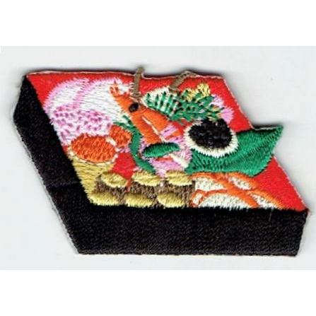 ワッペン おせち 可愛いイラストの刺繍ワッペン