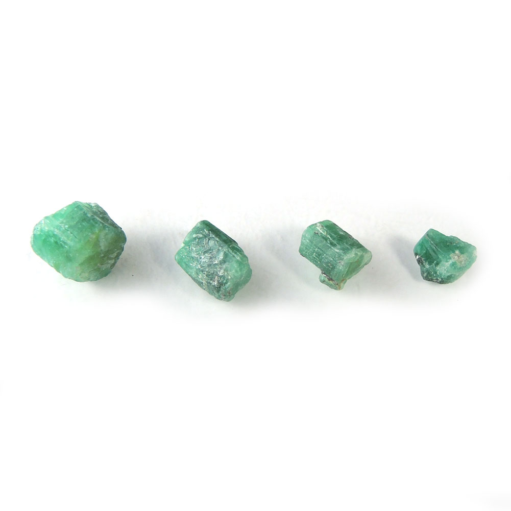 【クーポンで10%OFF】エメラルド 原石 セット ブラジル Emerald 翠玉 緑玉 5月 誕生石 天然石 鉱物 現品撮影 EMRS-46