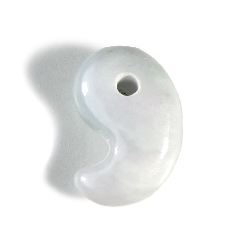 【クーポンで10%OFF】ジェード 翡翠 ヒスイ 勾玉 5月 誕生石 AH-234