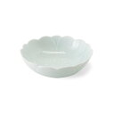 【在庫限り】波佐見焼 さくら 小鉢 青磁 はさみやき 国内産 デザート皿 お皿 食器 通販 楽天 ギフト 贈り物 無地 来客用 スタッキング おもてなし ブルー パステルカラー お花 サラダ スープ HASAMI おしゃれ