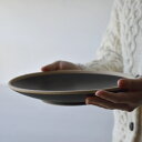 波佐見焼 玄(くろ) マット 玉8寸皿 黒 Φ24.5×3.5cm お皿 うつわ 丸い パスタ皿 プレート パーティ 陶器 はさみ焼 お正月