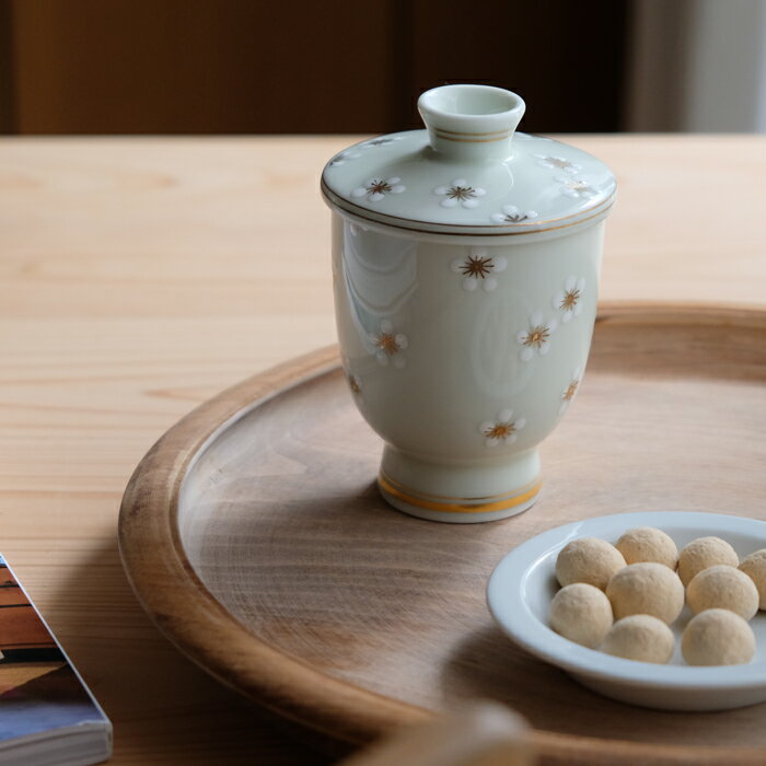 【在庫限り】波佐見焼 錦白盛梅散し むし碗 湯呑み ゆのみ 茶碗蒸し はさみ焼 湯飲み HASAMI おしゃれ 掘り出し物市