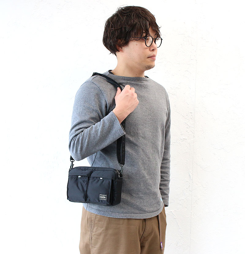 【Rカードで7倍】【二年保証】ポーター ショルダーバッグ 吉田カバン タンカー PORTER TANKER SHOULDER BAG 622-68809 吉田かばん 斜めがけバッグ あす楽対応 正規品 プレゼント 父の日