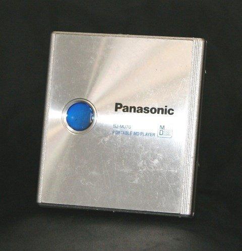 【中古】Panasonic　パナソニック　SJ-MJ70-S シルバー　ポータブルMDプレーヤー　（MD再生専用機/MDウ..