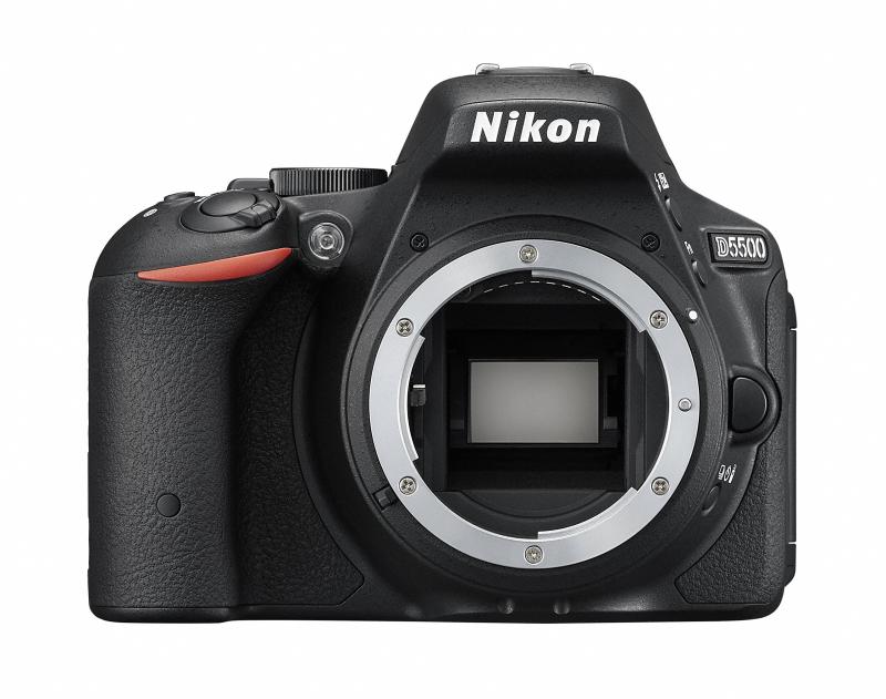【中古】Nikon デジタル一眼レフカメラ D5500 ボディー ブラック 2416万画素 3.2型液晶 タッチパネル D..