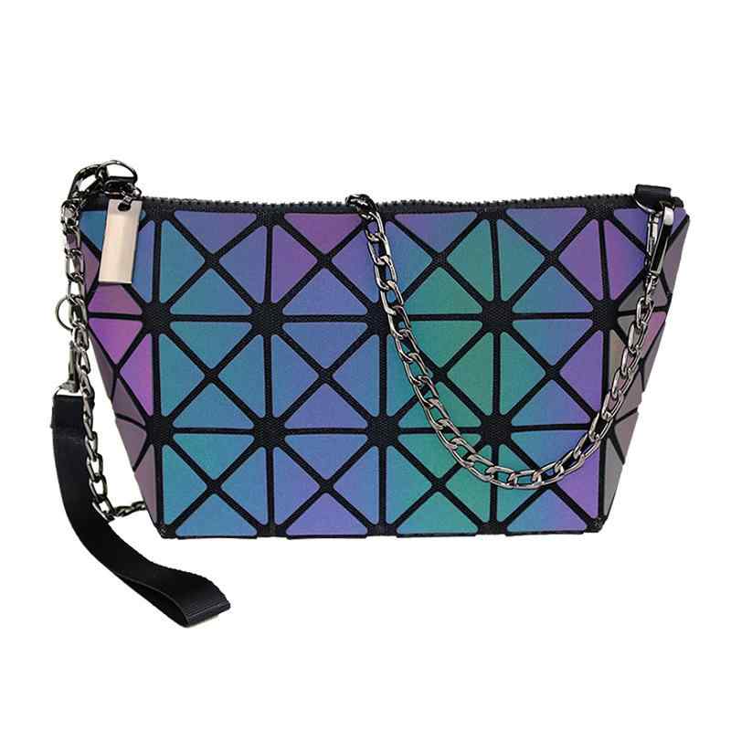 バッグ レディース ミニ 幾何学模様 菱格柄 ショルダーバッグ ポシェット 化粧ポーチ メイクポーチ 折..
