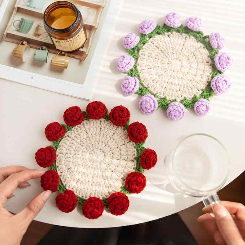 花瓶敷き かぎ針編み バラ コースター 毛糸 デスク装飾 白 赤 オレンジ グラデーション ピンク パープ..