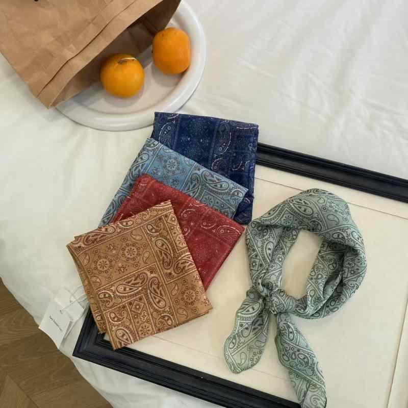 スカーフ レディース 春夏 バンダナ コットン リネン ペイズリー柄 ヘアバンド バッグ飾り ネイビー ブルー グリーン ワインレッド(x2)