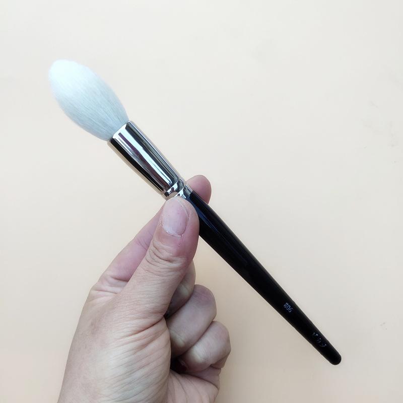 化粧ブラシ レディース 羊毛 高光 ハイライト チーク フェイスブラシ ウッドハンドル 持ちやすい メイ..