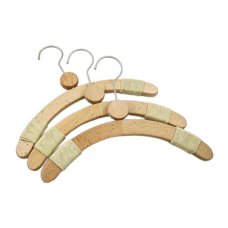 子供用ハンガー 木製 ベビー キッズ 衣類ハンガー ズボンハンガー 滑り止め付き 木 おしゃれ かわいい ナチュラル インテリア 実木 日式 15cm 銀 金 フック(x3)