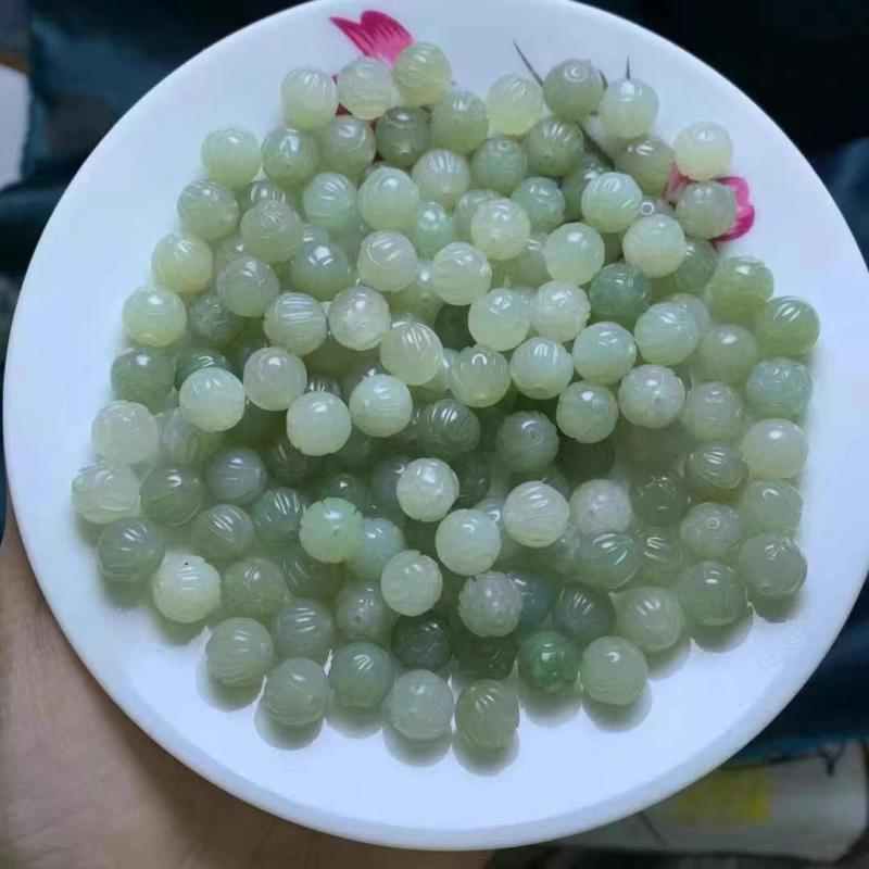 蓮の花 ビーズ 和田玉 青海石 DIY アクセサリー パーツ ドロップ ペンダント 通勤