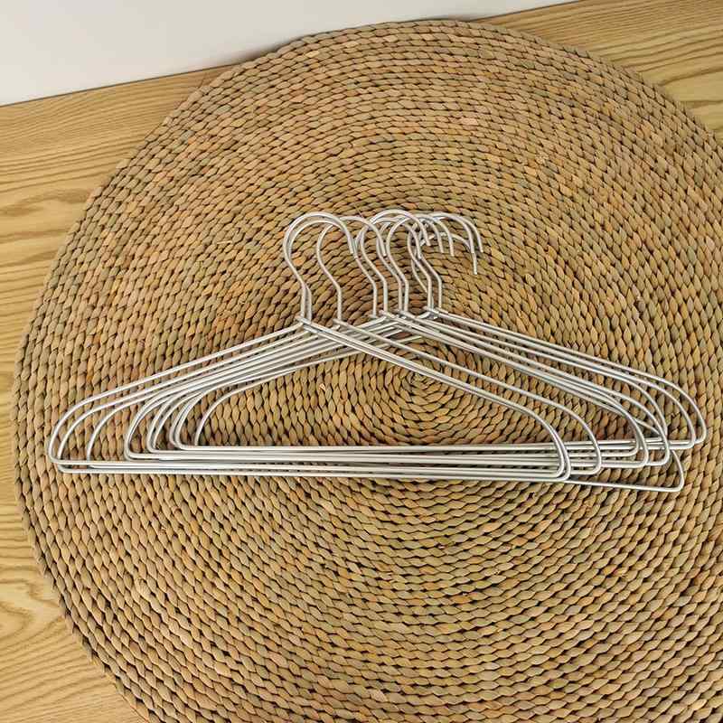 ハンガー アルミ製ハンガー 衣類ハンガー 省スペース 軽量 丈夫 滑り止め 無印良品風・カテゴリ: 衣架・素材: アルミニウム合金・カラー: 平行衣架.凹槽衣架・数量: 10個