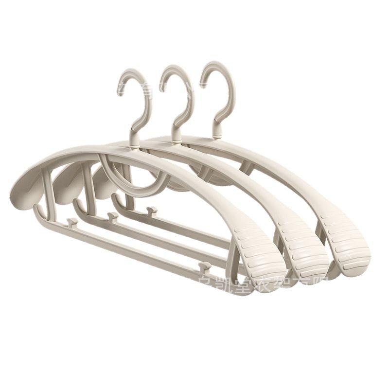 ハンガー レディース メンズ キッズ プラスチック ストライプ 滑り止め 幅広肩 41cm 無痕 5本セット ク..