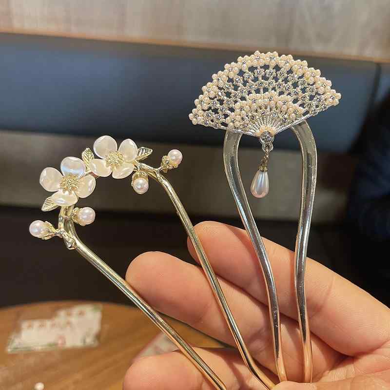 ヘアアクセサリー レディース 春夏 タッセル U字型かんざし お団子ヘア ヘアピン チャイナ風 ヘアステ..