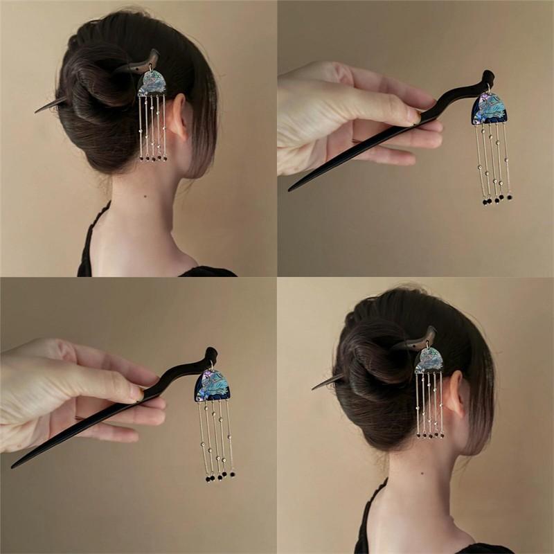 ヘアアクセサリー レディース かんざし 古風 コーム型 ヘアーピン 簪 レトロ 髪飾り 螺鈿 タッセル お団子 和装 夜会巻き シニヨン 幾何学模様 豪華感 パーティー 結婚式(x2)