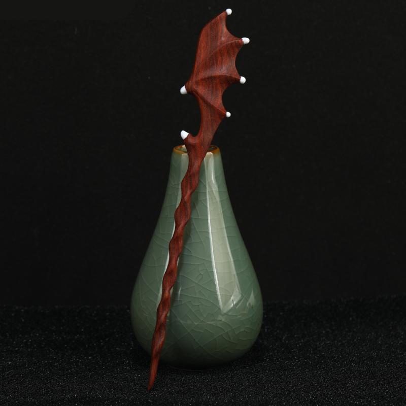 ヘアアクセサリー レディース レッドサンダルウッド 飛龍 ウィング 木製 かんざし 古風 新中式 タッセル チャイナドレス 髪飾り レトロ 幾何学模様