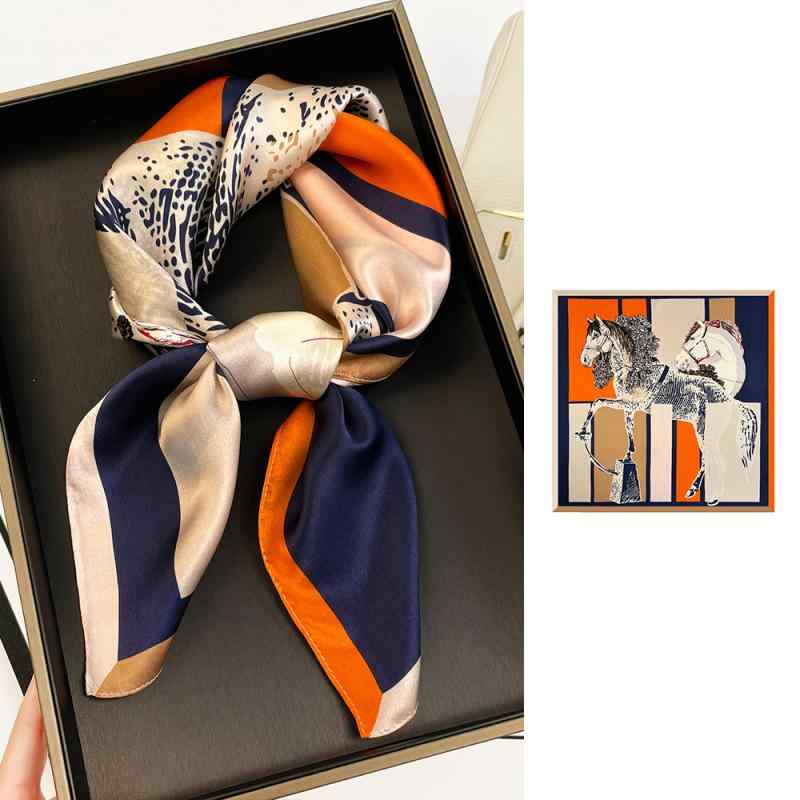 スカーフ レディース 絹 ストール ハンカチ 正方形 おしゃれ かわいい 上品 エレガント 花柄 秋冬 平織 プレゼント ギフト