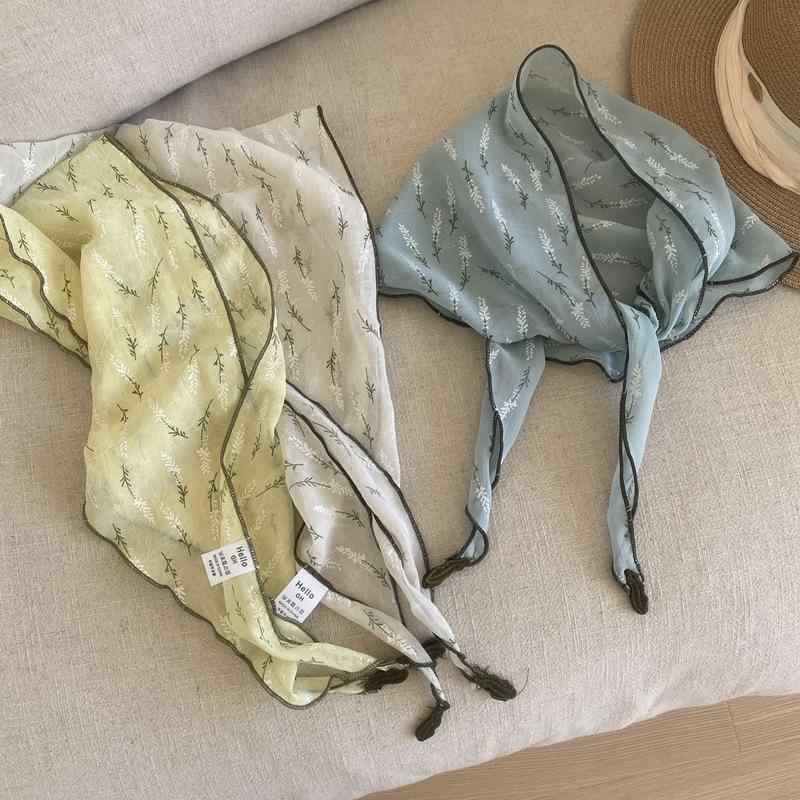 スカーフ レディース 春夏 三角巾 薄手 韓国 レトロ 田園風 花柄 シフォン ストール 海塩ブルー 米ホワ..