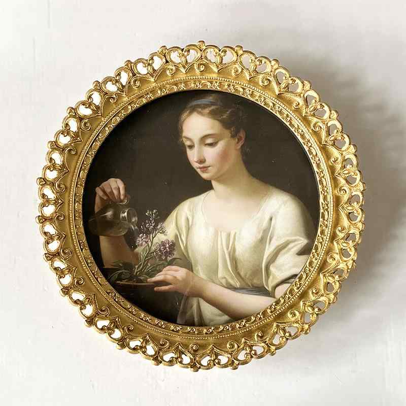 相框 額縁 壁掛け 円形 浮き彫り 樹脂製 ウェディング ブライダル リビング 寝室 ギフト プレゼント 贈り物