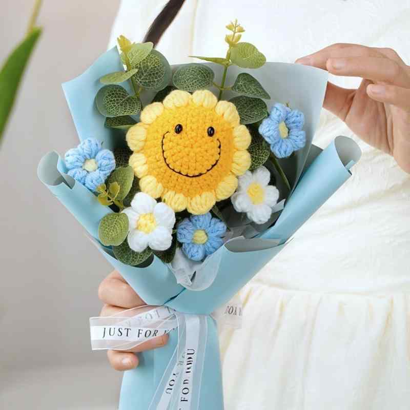 花束 毛糸 編みぐるみ 手作り スマイル ニコちゃん 向日葵 ヒマワリ 雛菊 デージー フラワー 造花 アレンジメント インテリア 飾り 母の日 誕生日 結婚式 プレゼント ギフト