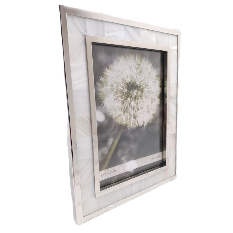 フォトフレーム ギフト 写真立て 子供 卒業 メタル 長方形 リビング 寝室 卓上 シルバー