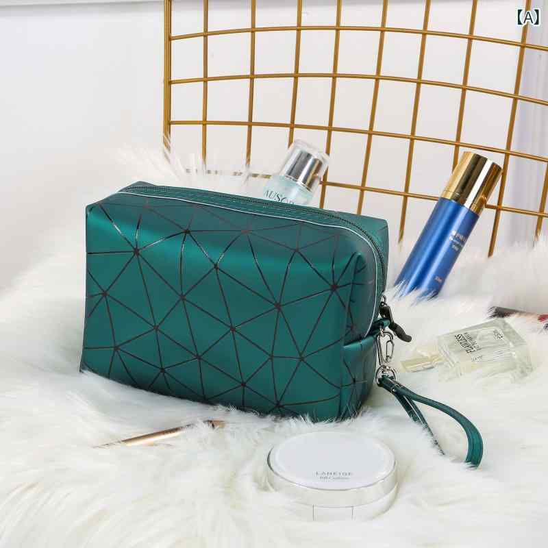 リモコンタウンエコ 楽天市場店のPU 化粧ポーチ かわいい 携帯用 ママバッグ 大容量 旅行 化粧品 収納バッグ ストライプ 防水 ポリエステル グリーン ブルー ブラック シルバー｜アングル2