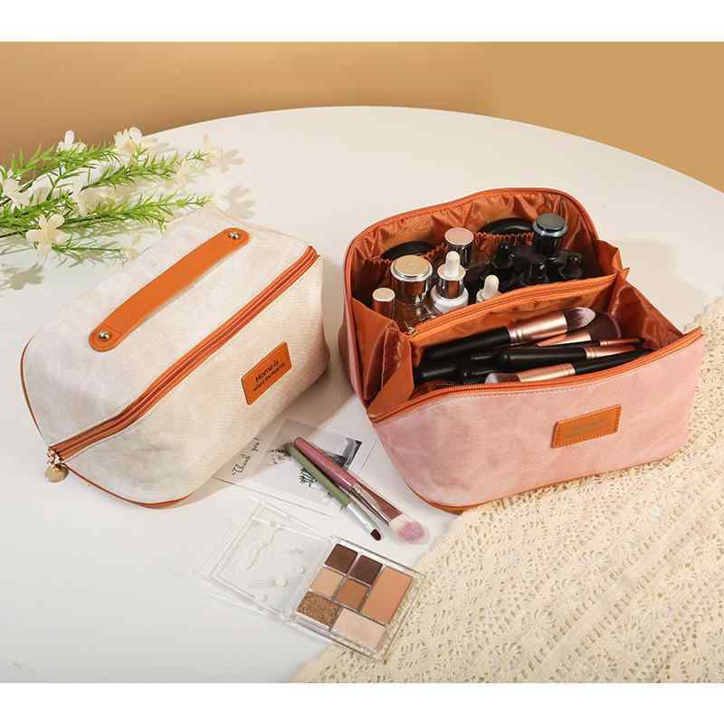 化粧ポーチ レディース 旅行用 大容量 デニム柄 機能的 洗面用具 収納 防水 ベージュ ピンク系 ブルー ブラック