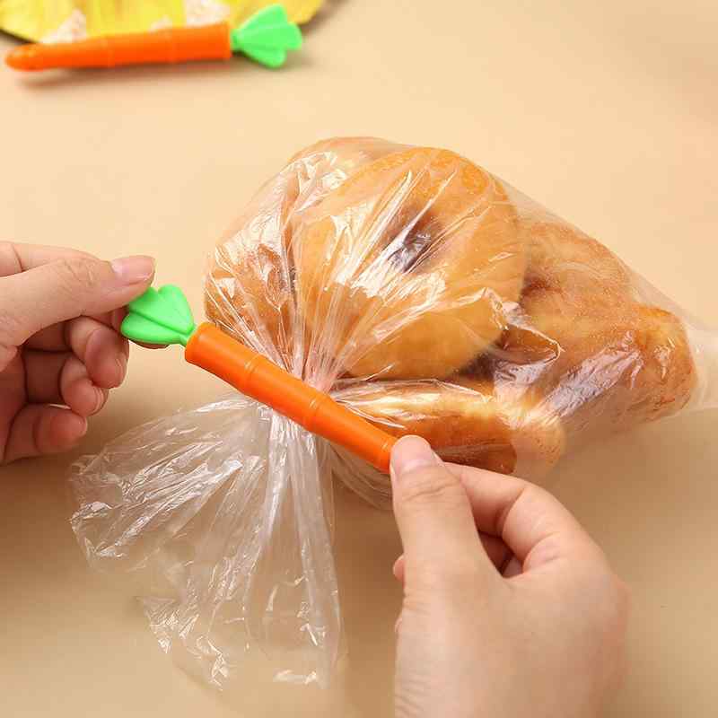 食品 袋 留め クリップ かわいい ニンジン 防湿 密閉 マグネット 冷蔵庫 収納ケース付き(x2)