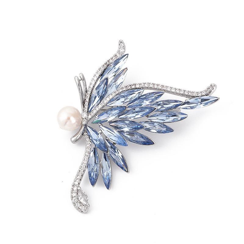 ブローチ レディース 蝶 バタフライ 淡色 軽い 電気メッキ加工 合金 胸飾り アクセサリー 記念品 ギフト プレゼント