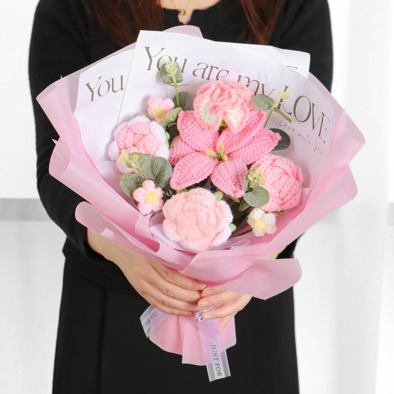花束 手編み 毛糸 百合 薔薇 枯れにくい花 卒業祝い 贈り物 写真撮影 ホームデコレーション ピンク系 イエロー系 パープル系