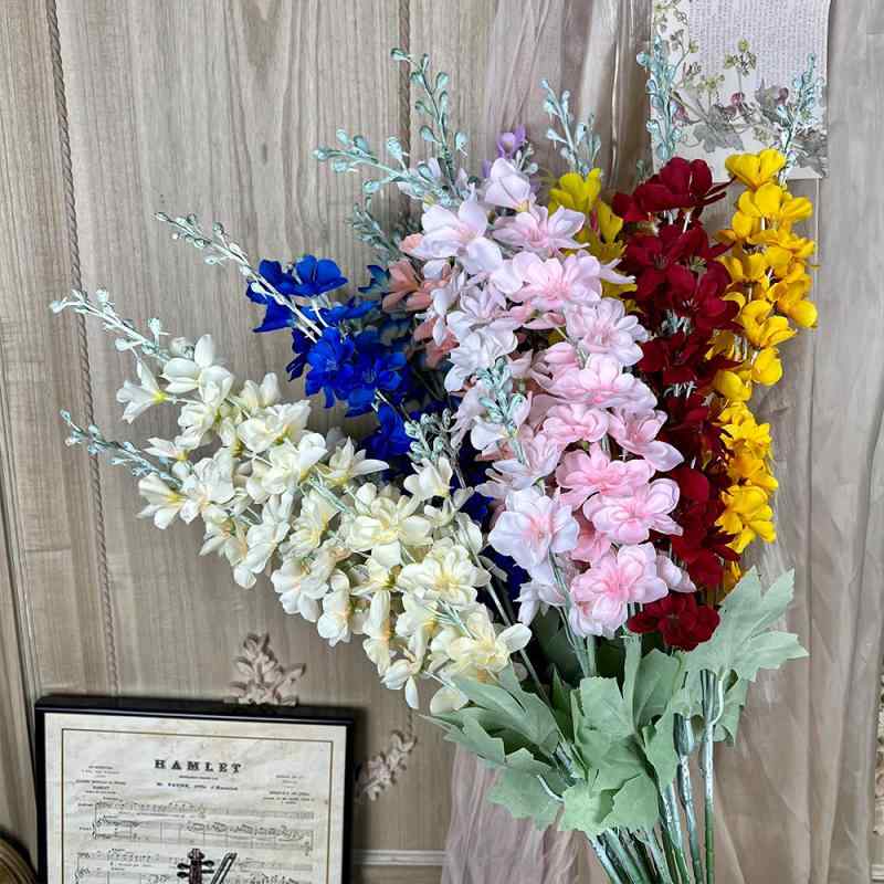 造花 飛燕 2本仕立て アートフラワー フラワー インテリア 飾り 撮影用小物 結婚式 ウェディング リビング 寝室 オフィス ショップ ディスプレイ ホワイト レッド イエロー オレンジ ブラウン ピンク系 ブルー系 パープル系(x2)