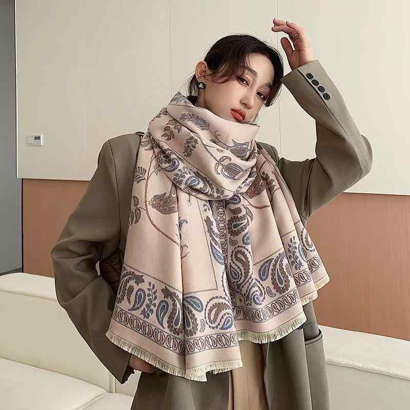 マフラー レディース 秋冬 韓国 ストール 厚手 大判 保温 ショール ケープ 防寒 フリンジ付き タッチ ..