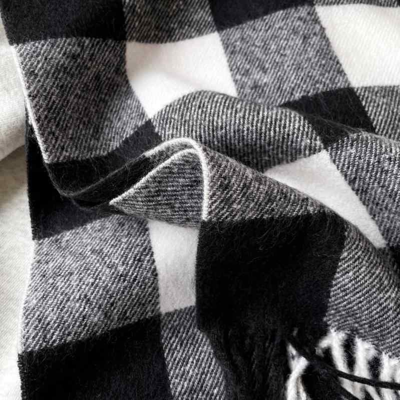 マフラー メンズ 男性用 ストール 秋冬 タータンチェック柄 仿羊绒 暖かい 保温性 ショール 豪華感 フリンジ付き ブラック系 グレー系・編み方: 経編・機能: 保温・スタイル: 百搭・スタイル: OL・スタイル: 简约・スタイル: 軽奢...