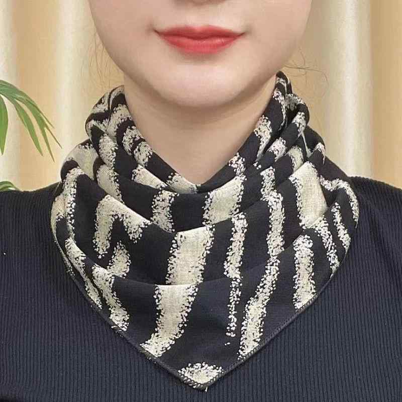 ネックウォーマー レディース 秋冬 保温 三角巾 スカーフ 襟巻き 花柄 格子柄 アニマル柄(x10)