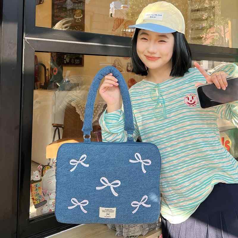 バッグ レディース デニム 刺繡 ショルダー ハンドバッグ パソコンケース 15インチ 通勤 通学 普段使い かわいい