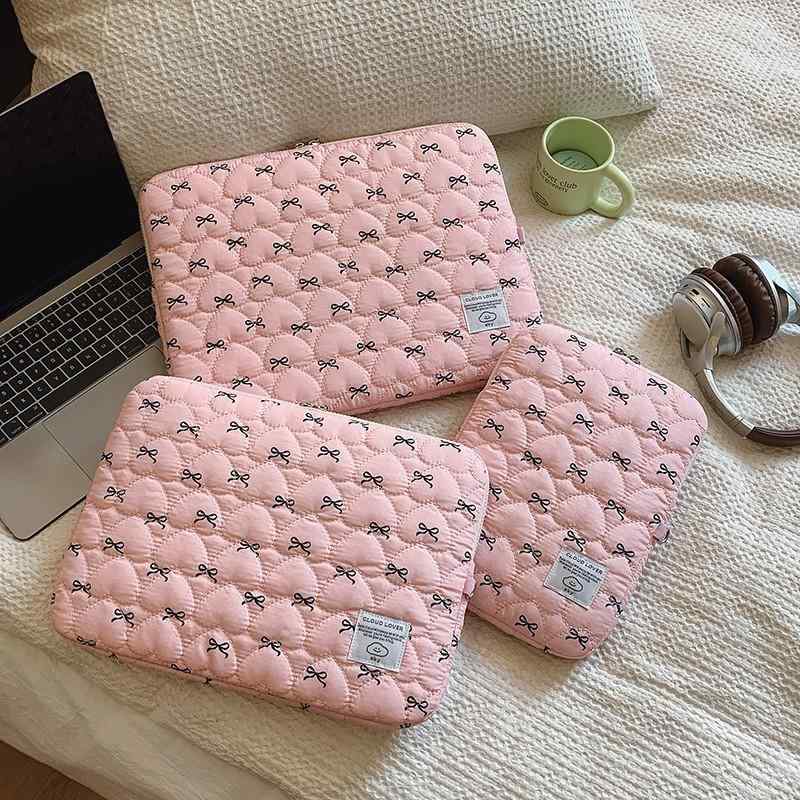 PCバッグ レディース 14インチ 防水 帆布 キルティング パソコンバッグ 軽量 撥水 PCケース オフィス 携帯 収納 白 ホワイト ピンク ブルー