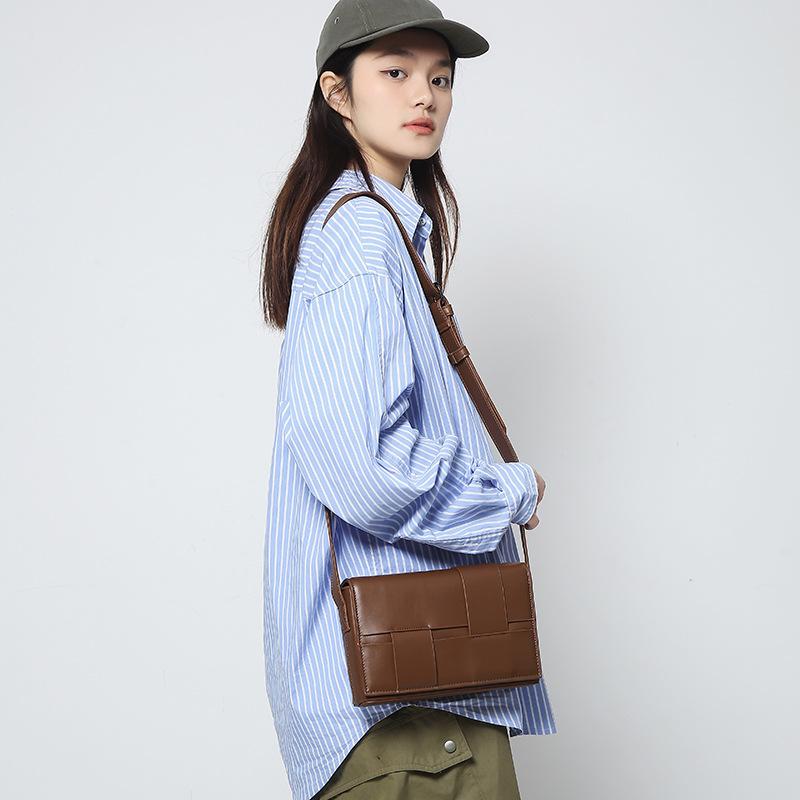 かごバッグ レディース ショルダーバッグ ストリート カジュアル 編み込み PUレザー 斜めがけ スマホポ..