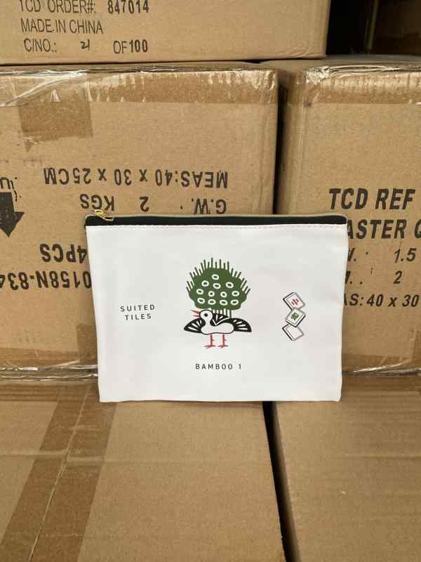 麻雀 化粧ポーチ 大容量 カートゥーン 零銭入れ 手持ち バッグ 収納 整理 白 イエロー 男女兼用