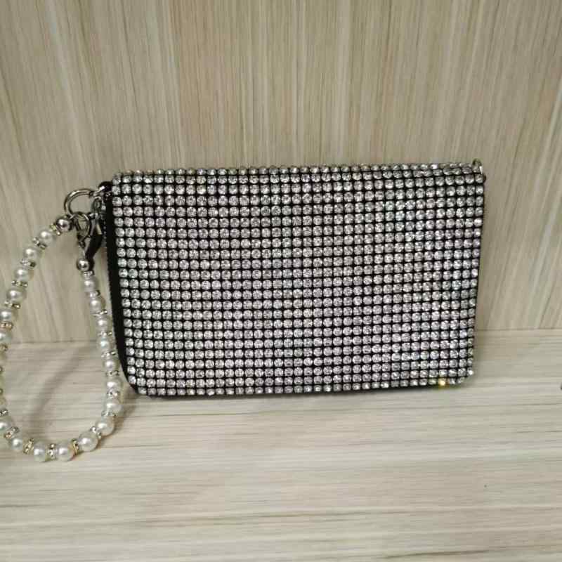 パスポートケース レディース ラインストーン キラキラ PUレザー 婦人用 手提げ 鞄 ドキュメントケース カード入れ付き シルバー 黒 ピンク系 ゴールド(x...