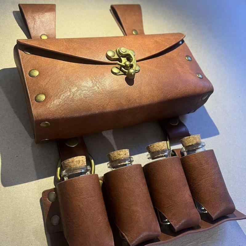 ウエストバッグ 男性用 北欧 バイキング 中世 錬金術 レザー風 魔法使い コスプレ 小道具 鞄 ウエスト..