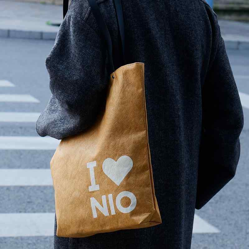 紙袋 手提げ袋 豪華感 ロゴプリント可能 洗える デュポン紙 ギフト 文具 販促 イベント 包装袋(x50)