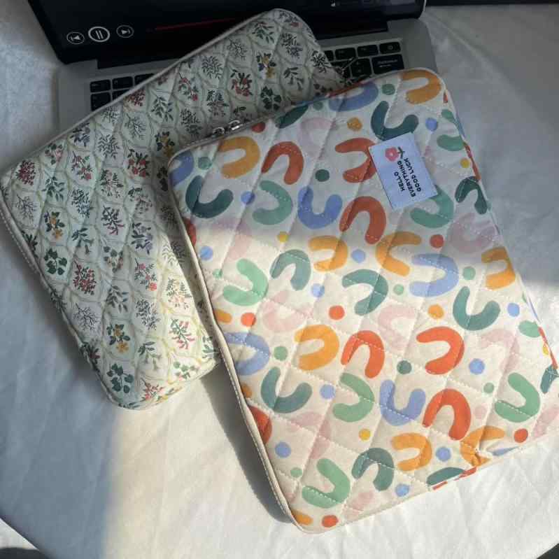 PCバッグ レディース 刺繍 蝶結び キルティング 綿 適用 Apple Huawei Xiaomi 保護ケース 11 13 15 イ..