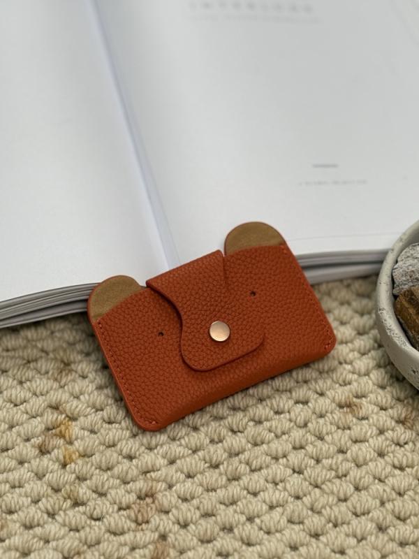 カードケース レディース 革 レザー 牛革 IDカードホルダー ネックストラップ付き 薄型 軽量 名刺入れ 定期入れ 通勤(x3)