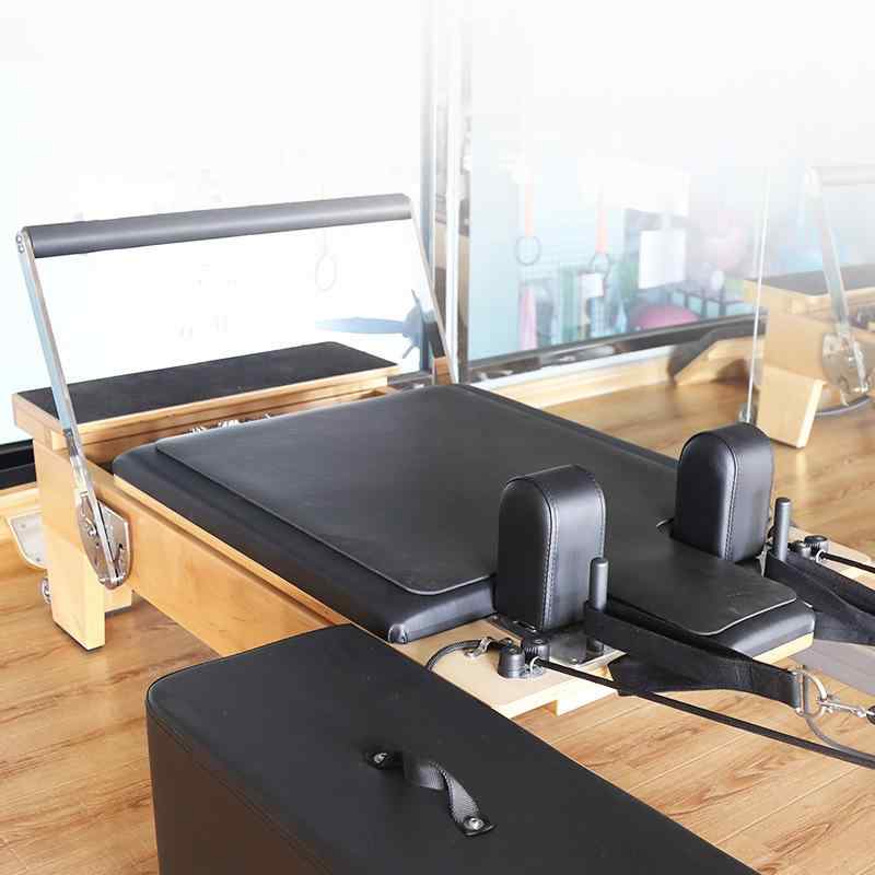 ヨガマット レディース 男性用 トレーニングマット エクササイズマット ピラティスマット 防滑 PU ゴム..